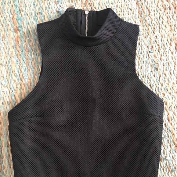 Express Top - Picture 2 of 3